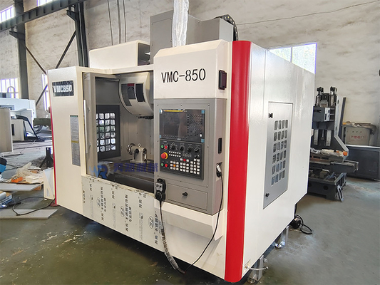 VMC850 वर्टिकल मशीनिंग सेंटर 5.5 / 7.5kw सीएनसी मिलिंग मशीनें