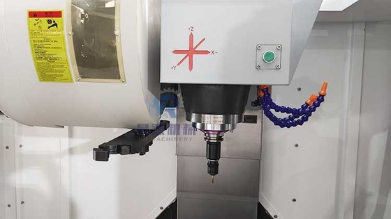 स्टील सीएनसी वर्टिकल मशीनिंग सेंटर VMC850 मेटल सीएनसी मिलिंग मशीन